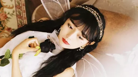 金价暴跌大学生亏损案例