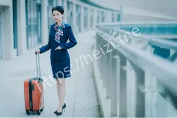 西姆布世锦赛马拉松0.03秒绝杀夺金